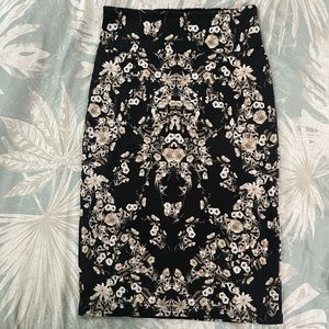 Guess pencil skirt